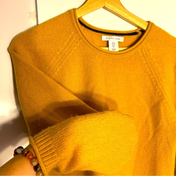 Tabitha Webb Size S 80%LambWool 20%Nylon Yellow Sweater Warm Cozy Any Occasion - Picture 6 of 10